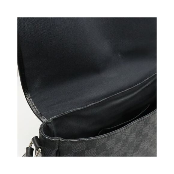 Pre Loved LuxUness Louis Vuitton Damier Graphite Messenger PM N41469 - Picture 6 of 8